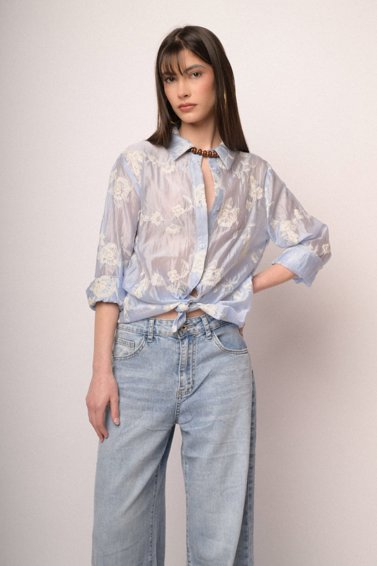 Camicia in organza con ricami