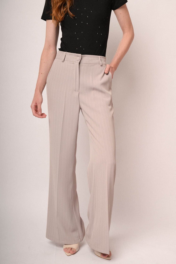 Pantaloni zampa gessato