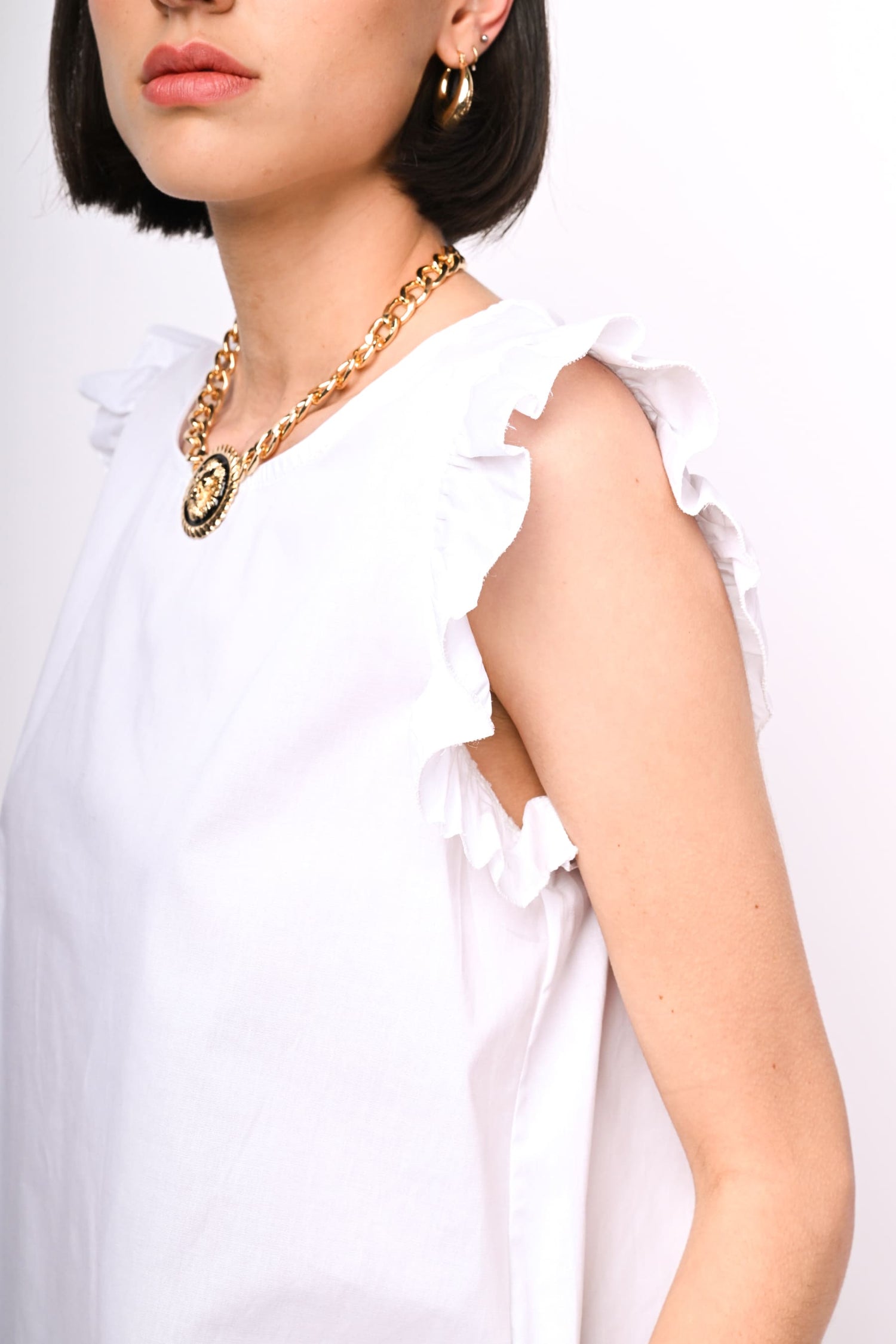 Z2R23340BI-24_5_5_3cf09744-caa3-4a59-98be-5082ebef8bb6