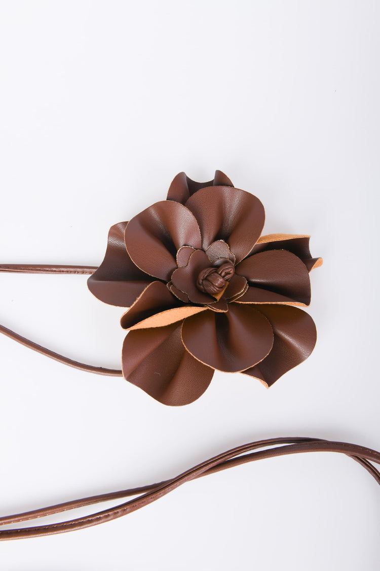 Cinturino decorativo con fiore